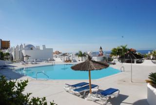 Adejeparadise25-B Duplex views and heatedpool - 9