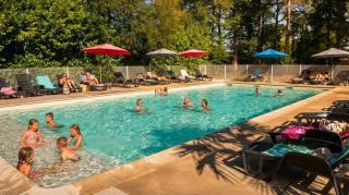 Camping 3 étoiles - Piscine - ccbga00 - 2