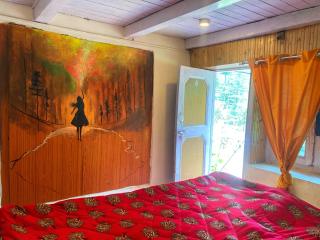 Canvas and Coffee - Kasol - 7