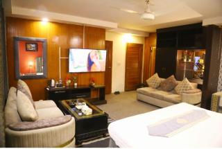 Palm East Hotel - 4
