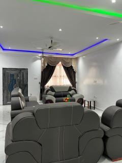 Hill View Apartments - 6