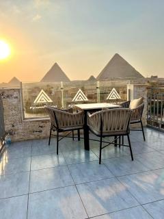 pyramids line inn - 6