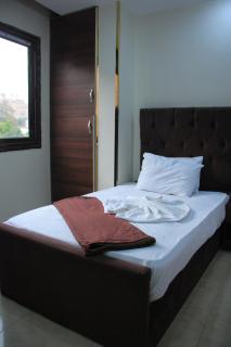 pyramids line inn - 4