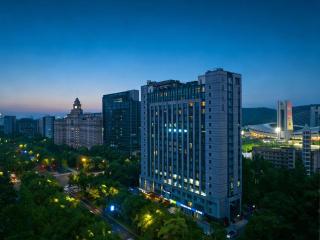 M Hotel - 0
