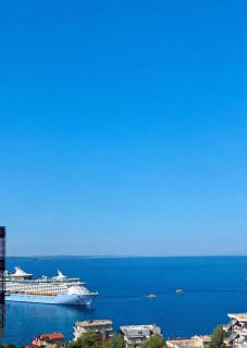 Peaceful Sea View Apartments - 8