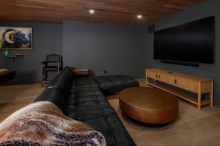 Cozy, Private Mountain Stay with Breathtaking Views - 2