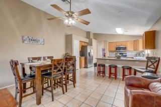 Sparkling 3B! Chill Hangout for Families, Groups, Nurses, Remote Work! - 6