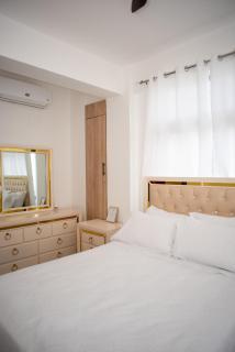 Luxstay Blue sky - 9