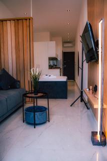 fenias luxury studios - 7