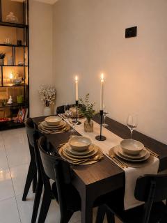 Spacious 4BR Families & Business Free Park x2 - 6