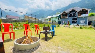 Pahadon Ka Ghar - 3
