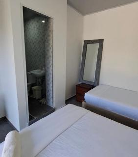 Habitaciones Amobladas en el Pueblo de Barú - 1
