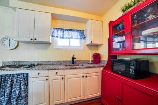 2 Blocks to Ocean! North Wildwood Family Getaway - 2