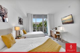 Hallandale Studio Intracoastal View - 9