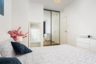 Spacious apartment next to National Museum - 1
