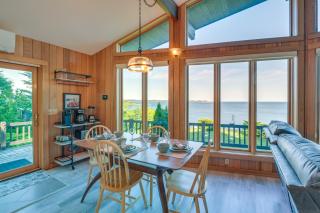 Stunning Views! Quiet Oceanfront Home in Jonesport - 3