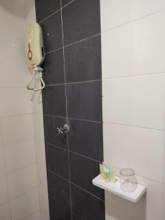 Meriam Hotel - 3
