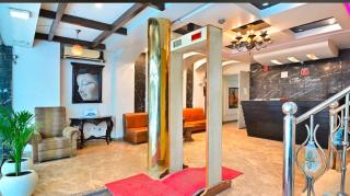 Hotel Cloth House - 1