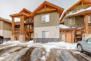 Blue River Townhome Unit D6 - 8