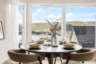 Newly renovated in 2026 - Spectacular view - Large living room - 0
