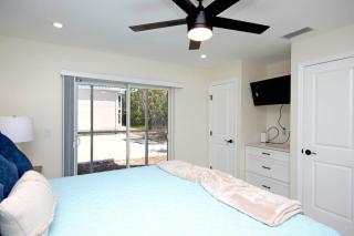 Sanibel Arms West Unit C4 - 1