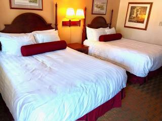 The Maddox Inn - 8