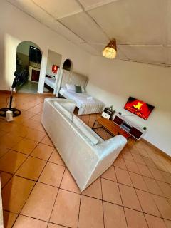 Your cozy spacious studio - 7