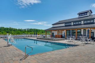 Mtn Views + Resort Perks: Cozy Cottage in Thornton - 0