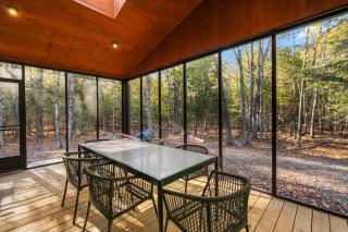 Scandinavian Hygge- Near Cave Point County Park - 7