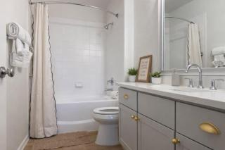 Exceptional Comfort and Style Home in Prime Location - 5