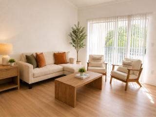 Serene Cozy 2BR WORKERfriendly, Pool I Gym I KINGbed - 6