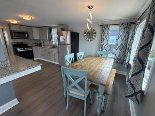 Lakefront Pet Friendly Home by Winery And Beach - 1