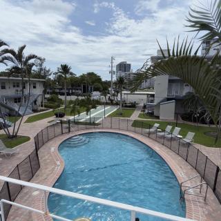 Holiday Isle Yacht Club - 3