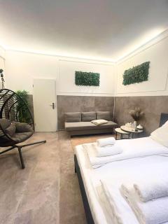 Oasis Apartment in Central Berlin with Aircondition by WeinbergPark - 3