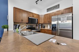 Luxury Playa Del Sol Condo 435 w Pool, Hot Tub & Beach Nearby - 2
