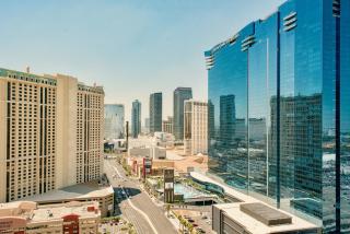 No Resort Fee - Balcony Strip Views, Pools & Parking - 6
