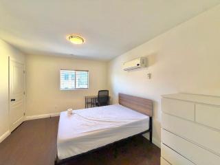 Private Room with Free Parking at 1360 - 9