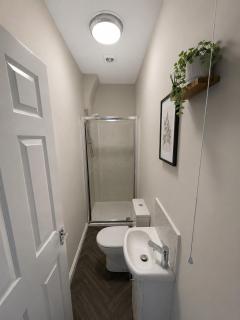 Brennan Homes stay 3 Bedroom Sleeps 6 Full House - 3