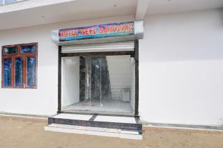 SPOT ON Neel Sarover Residency & Banquet Hall - Lucknow - 4