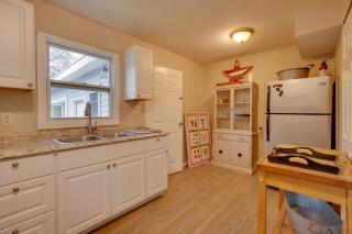 Steps to St Croix River! Charming Lakeland Home - 3