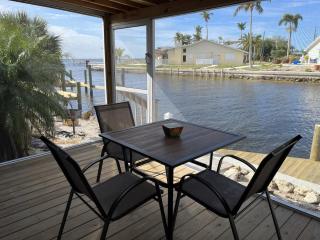 King Suite on Canal - 6