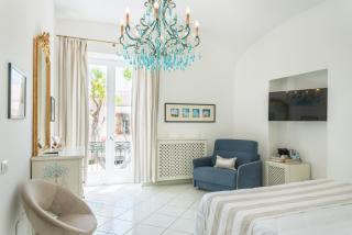 Queen Suite - Luxury Rooms - 0