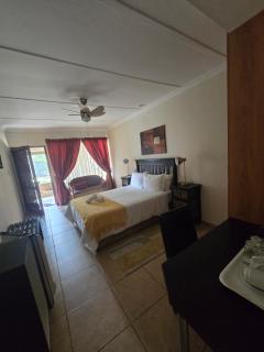 Swasti Guesthouse - 7