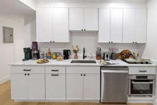 Entire Boston Home / New Build - 3