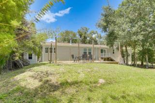 Nature Escape in Palm City: Group-Friendly Home - 7