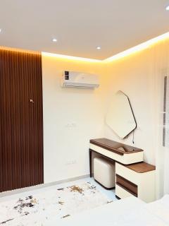 Luxury 3BR Hotel Apartment Next to City Stars - 7