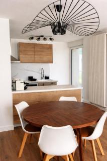 Appart neuf et cosy - Lit Queensize - Garage privé - Terrasse - 7