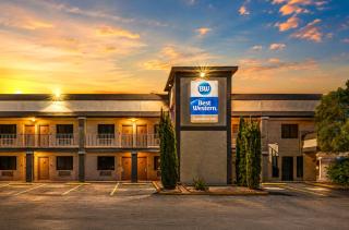 Best Western Executive Inn - 4