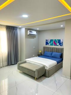 Luxurious Altitude - 2