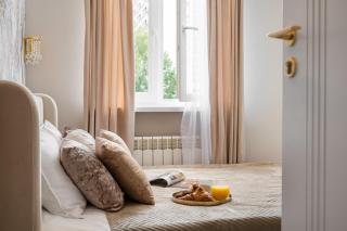 Gorgeous 1-BR Studios in the Strict City Centre with AC & parking on site - 5